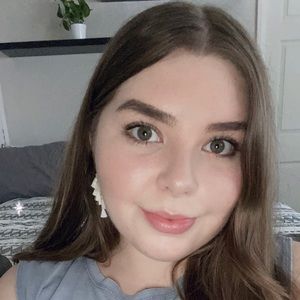 Meet your Posher, Daminica